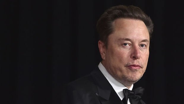 Tesla hissedarlarından Elon Musk’ın mş paketine onay