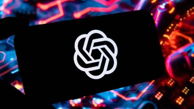 Bir zamanlar kovdukları CEO’ya şu anda hisse vermeyi planlıyorlar