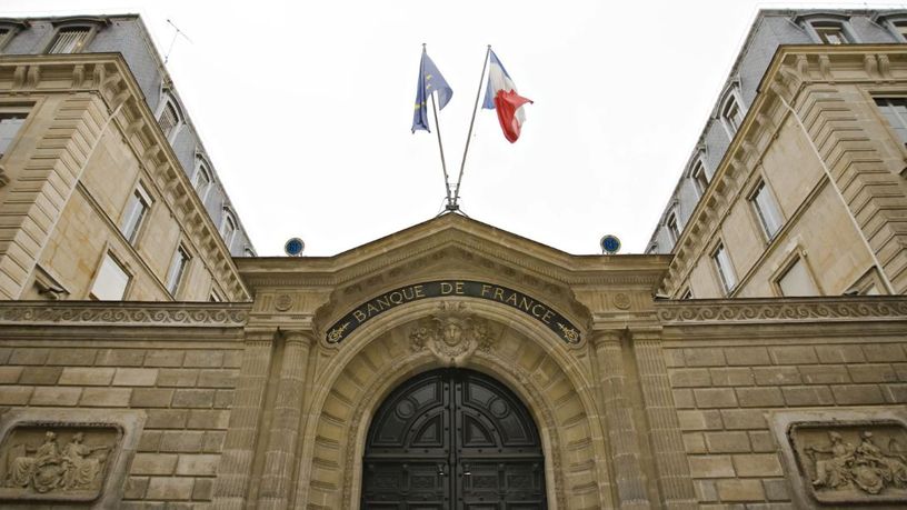 Fransa’da tahvil faizleri ilk defa Yunanistan’la aynı seviyeye yükseldi