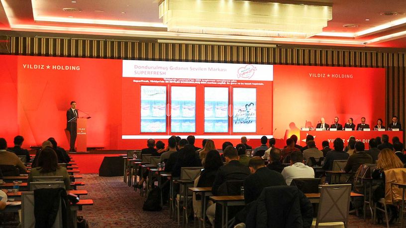 Yıldız Holding yatırımcı ve analistlerle bir araya geldi