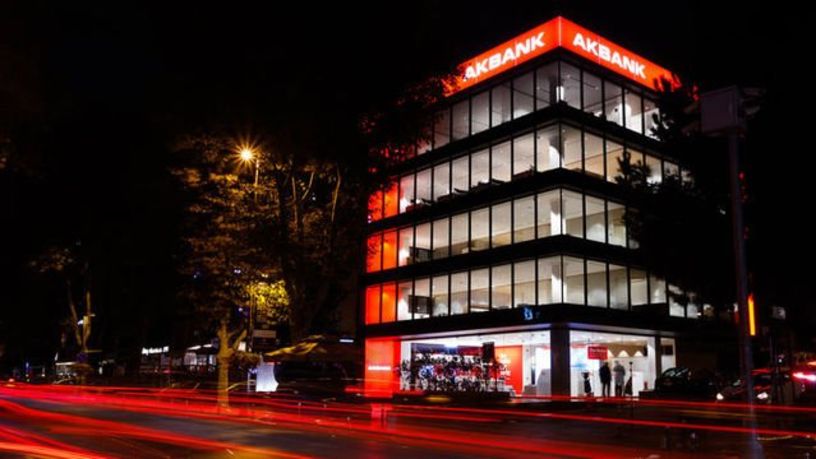 Akbank’tan 2024’ün son çeyreğinde 9,2 milyar TL net kâr