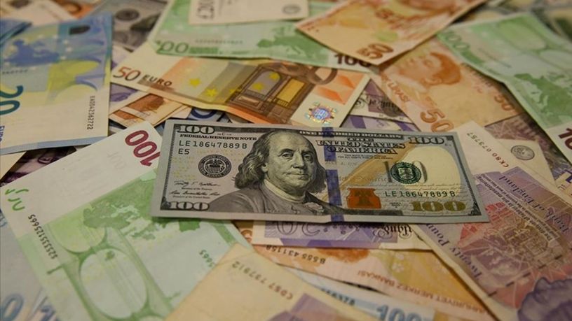 Bankalardaki yabancı para mevduatlar geriledi