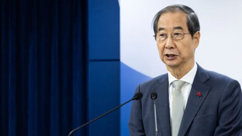 Güney Kore’de başbakanlık görevinden uzaklaştırılan Han’ın azli reddedildi