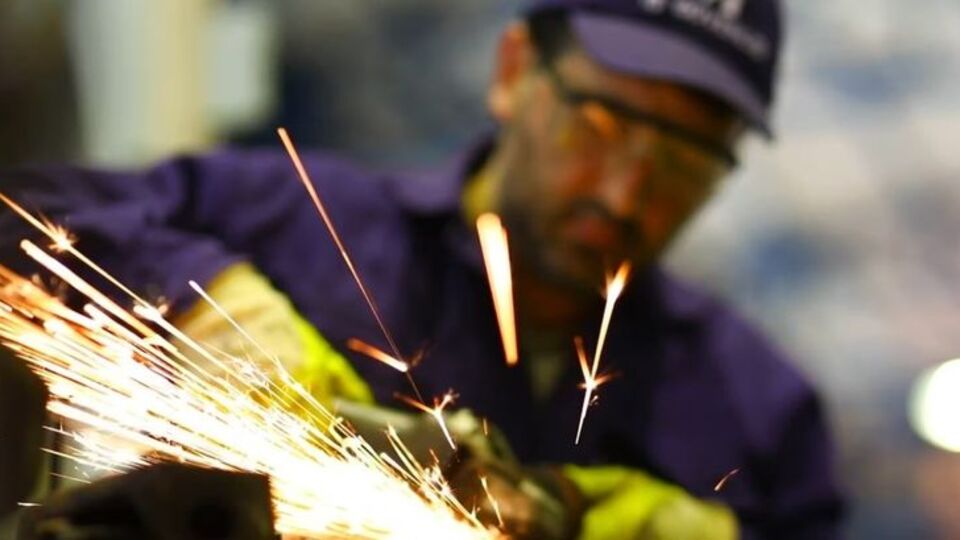 DİSK-AR: Asgari ücret dört ayda 2 bin 953 lira eridi