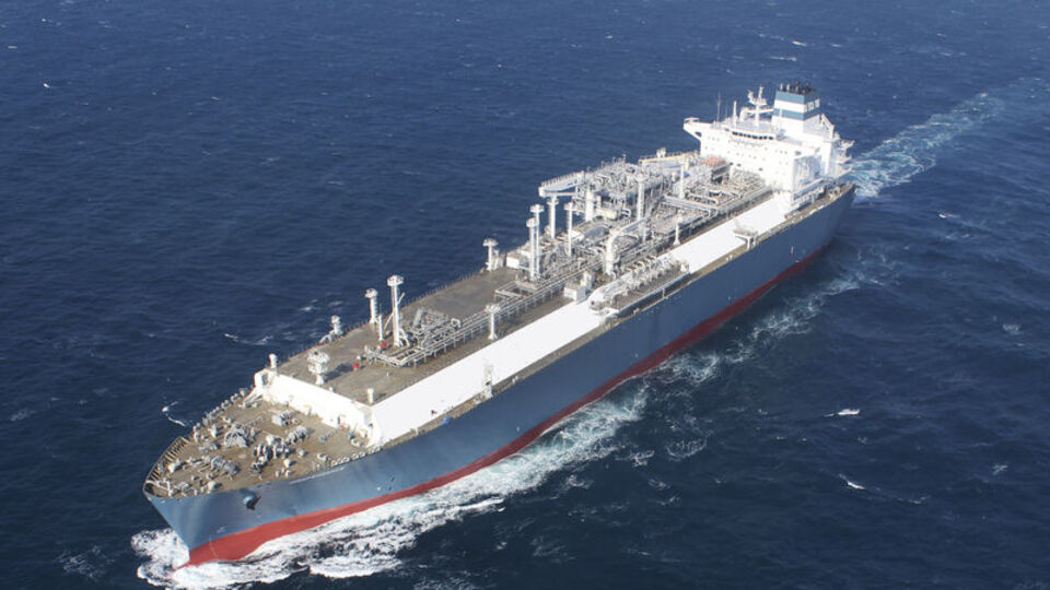 Hürmüz Boğazı’na ilişkin artan riskler LNG tankerlerini etkiledi