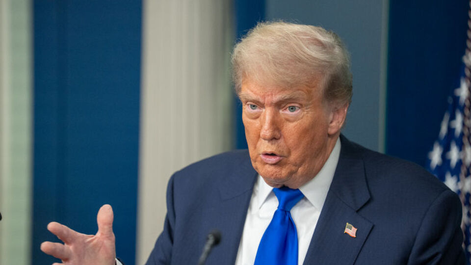 Trump’tan ‘Netanyahu’nun yolsuzluk davasını düşürün’ ısrarı