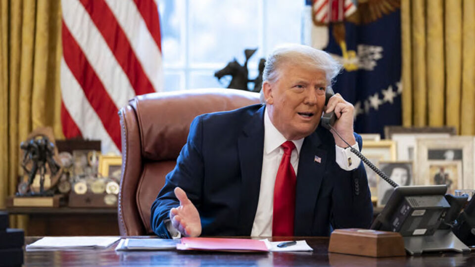 Trump’tan yeni hamle: Trump Mobile