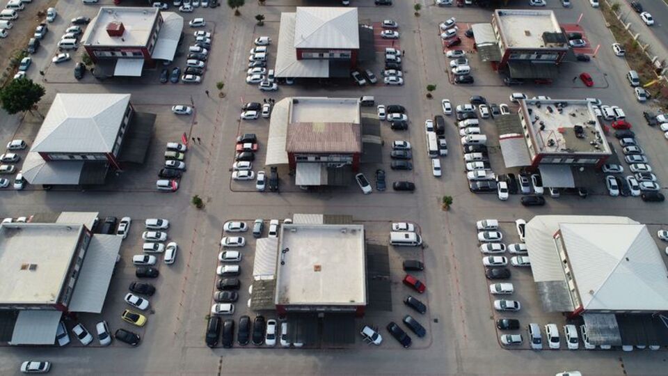 İkinci el otomobil satışları yılın ilk yarısında arttı