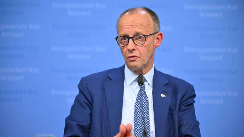 Merz, AB ile ABD’nin hızlıca anlaşması gerektiğini söyledi