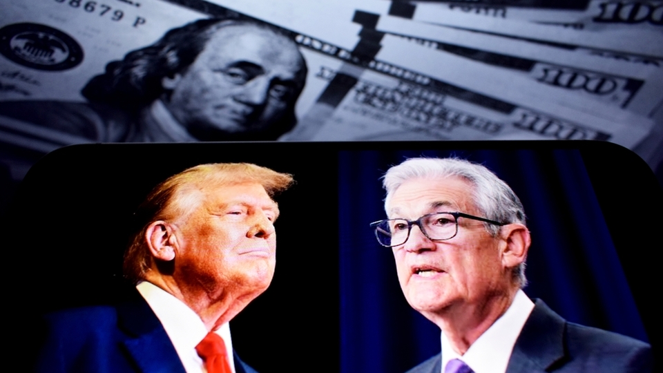 Powell, “bina yenilemesi” projesine ilişkin sorulara yanıt verdi