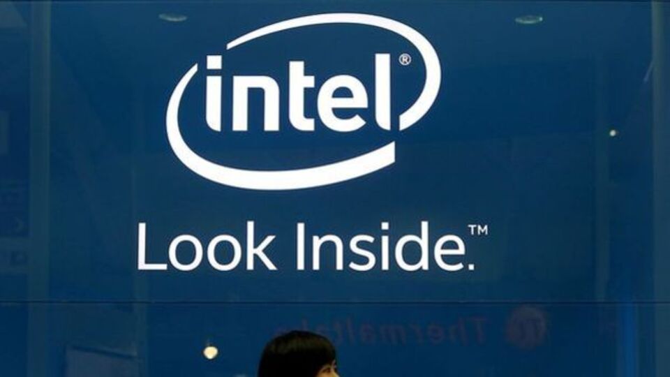 Trump, Intel CEO’su Tan ile görüştü
