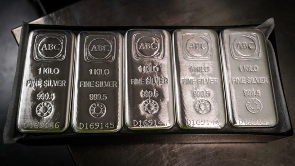 Gümüşte tarihi zirve