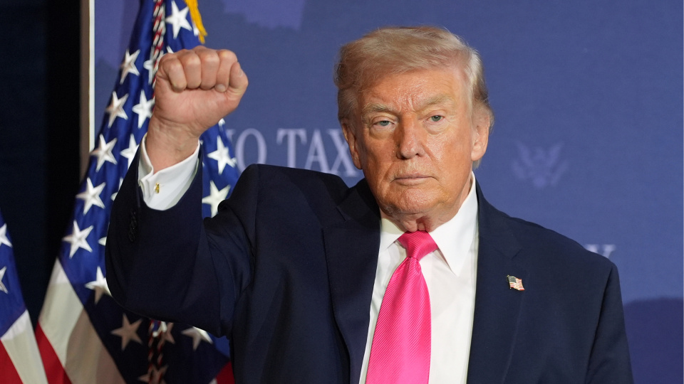 Trump: İran, Hürmüz’ü bir daha asla kapatmayacağını kabul etti