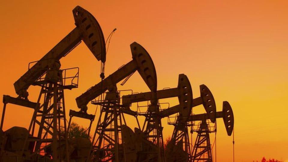 ABD’nin ham petrol stokları beklentilerin üzerinde azaldı