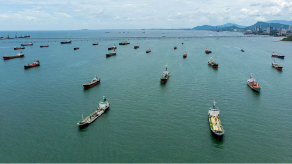 CENTCOM: Ablukada rotası değiştirilen gemi sayısı 100’e ulaştı