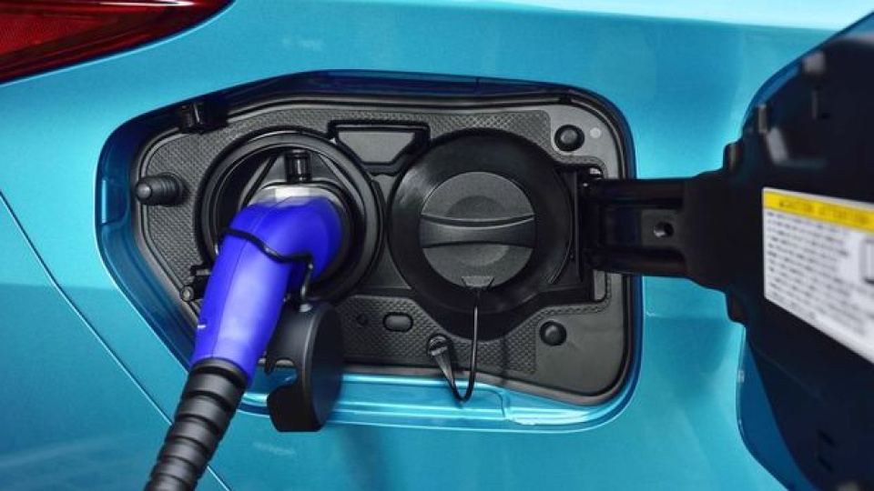 Küresel elektrikli araç satışları Nisan’da yüzde 6 arttı