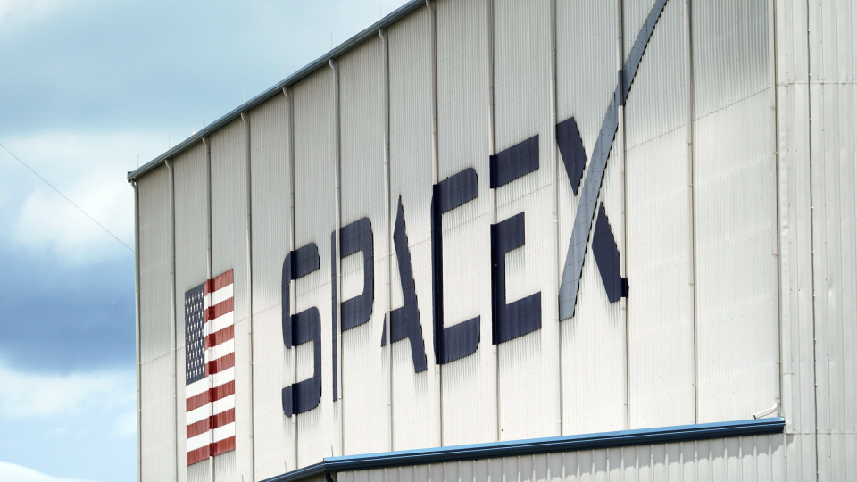 SpaceX’ten dev güneş enerjisi yatırımı