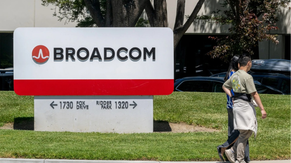 Broadcom ve Apple anlaşmasını 2031’e kadar uzattı