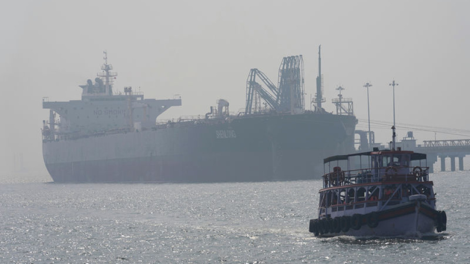 Hürmüz’ün açılmasından beri ilk kez Suudi petrolü ABD yolunda