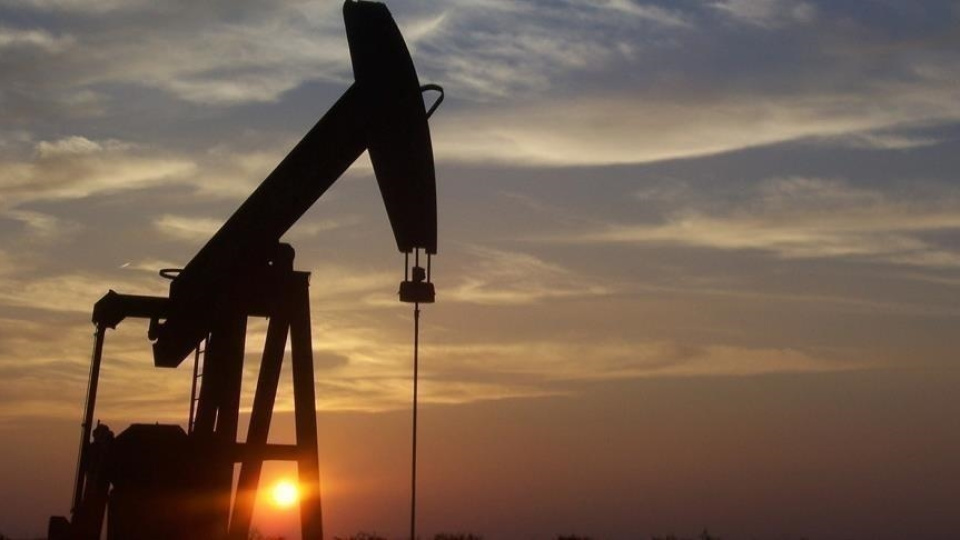 Petrol fiyatı 85 dolarla bir ayın zirvesinde