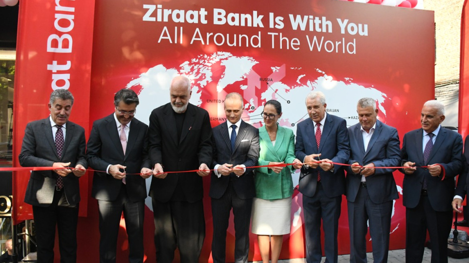 Ziraat Bankası, Arnavutluk’un başkenti Tiran’da yeni şube açtı