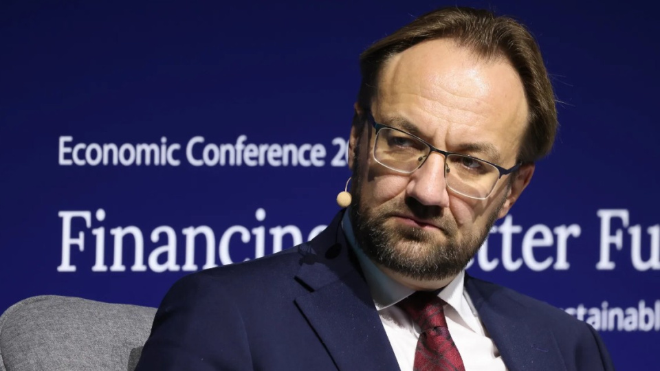 AMB Üyesi Simkus’tan şahin mesaj