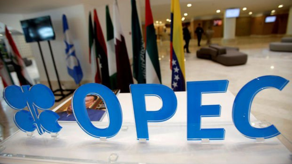 OPEC+, Ekim ayı petrol üretim politikasını değiştirmedi