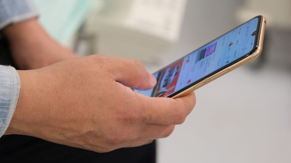 “Yerli cep telefonu üretiminde daralma sürüyor”