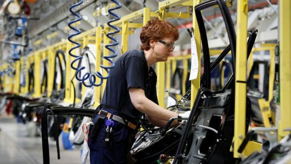Euro Bölgesi imalat sektörü Eylül’de ivme kazandı