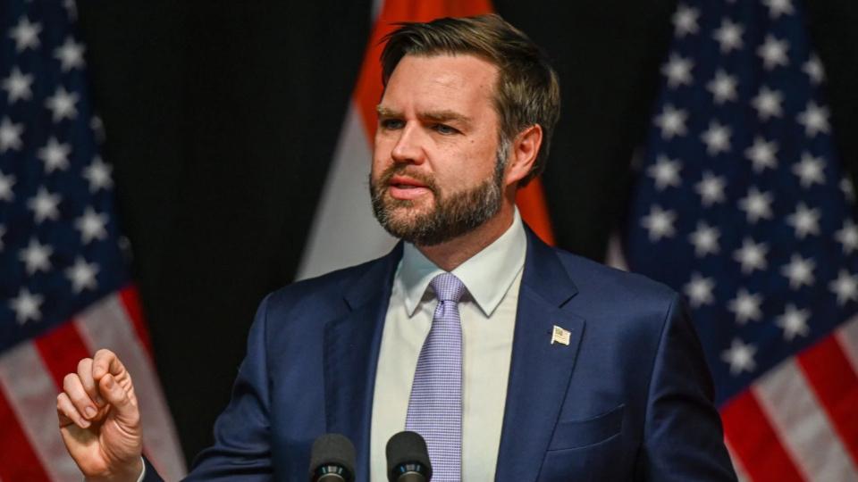 Vance: İran nükleer zenginleştirme kapasitesini anlamlı ölçüde azaltmalı